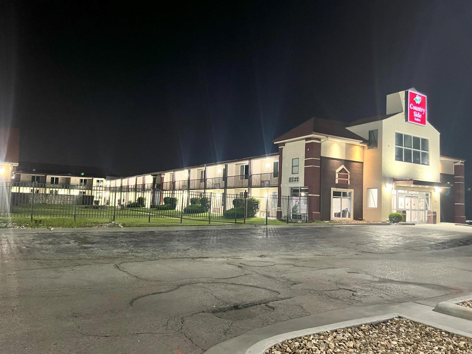 Countryside Suites Kansas City Independence I-70 East Sports Complex Hotel Buitenkant foto