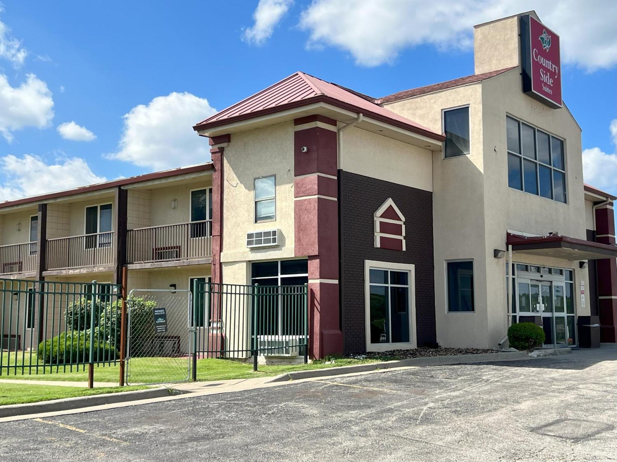 Countryside Suites Kansas City Independence I-70 East Sports Complex Hotel Buitenkant foto