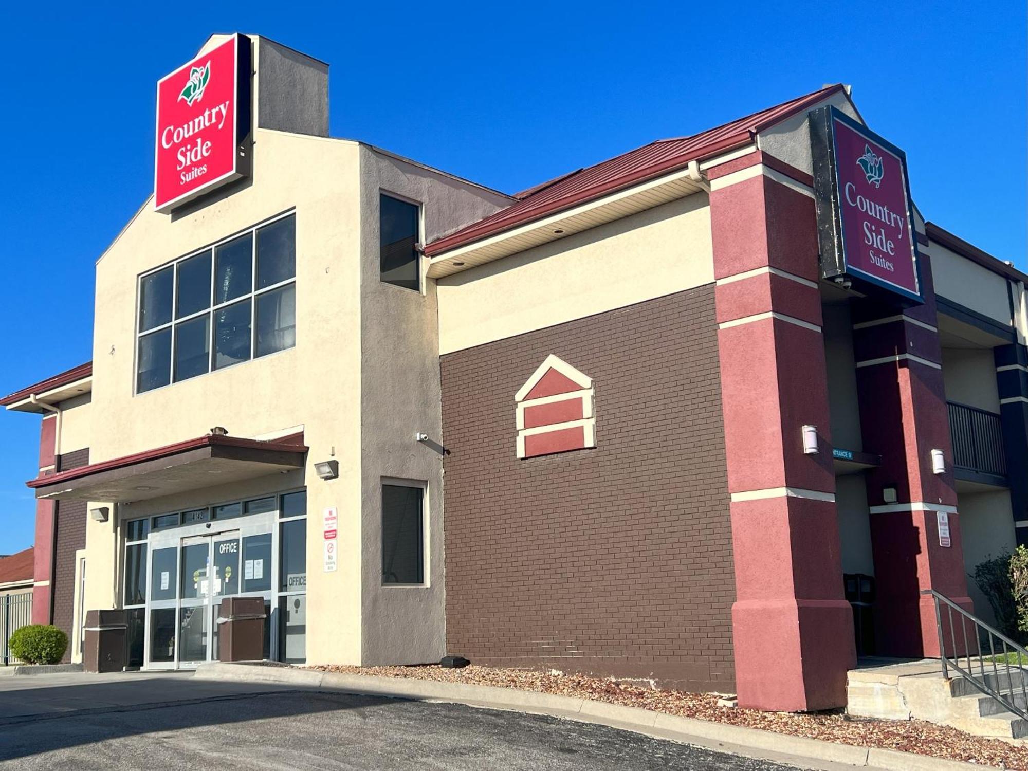 Countryside Suites Kansas City Independence I-70 East Sports Complex Hotel Buitenkant foto