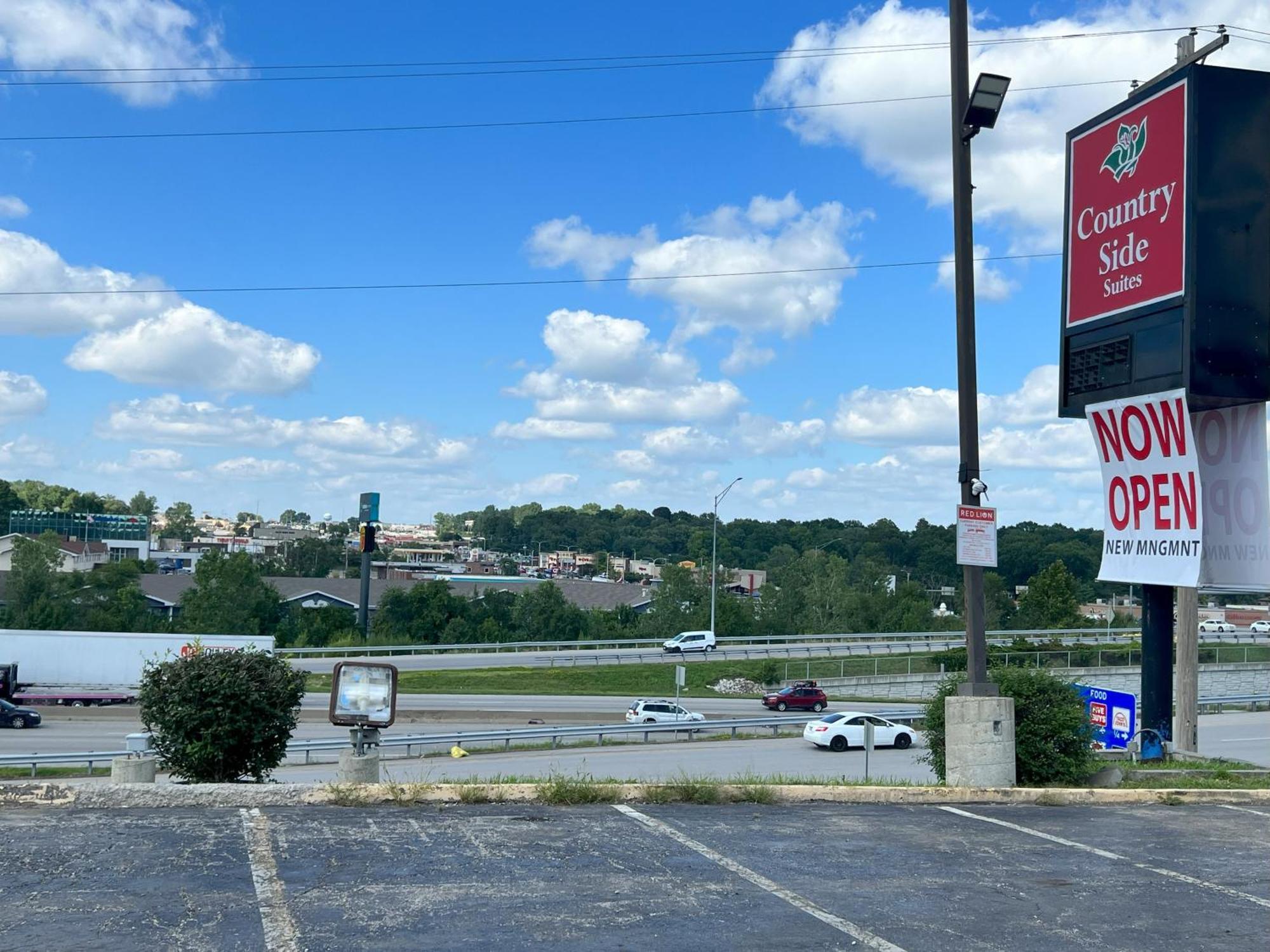 Countryside Suites Kansas City Independence I-70 East Sports Complex Hotel Buitenkant foto
