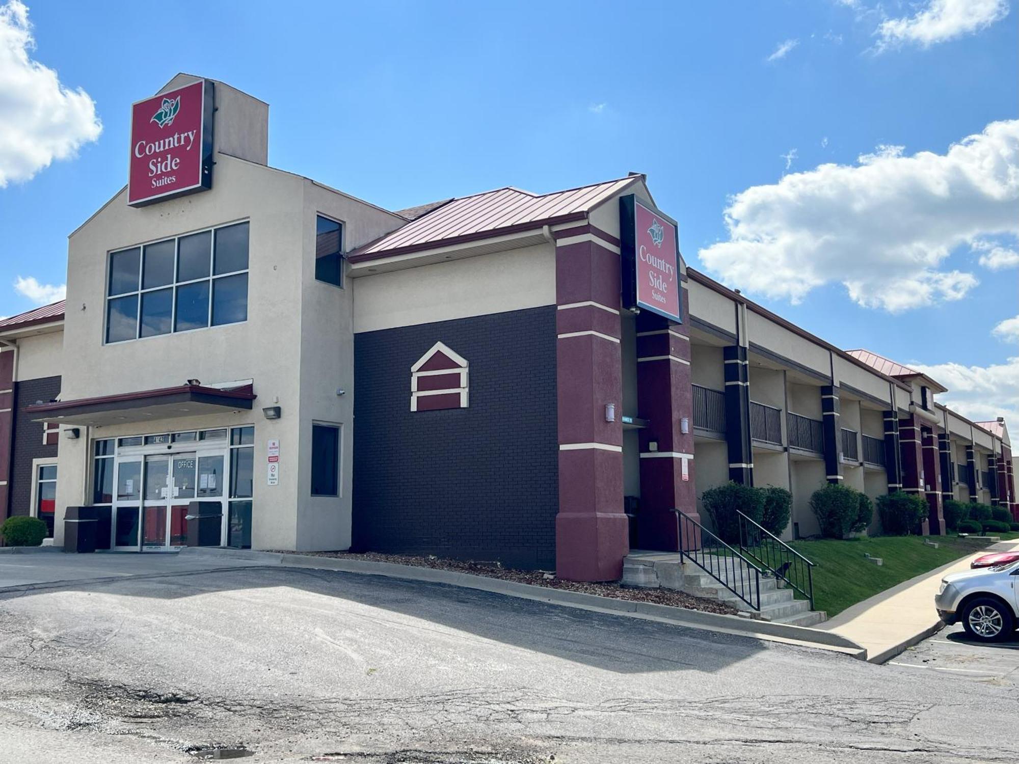 Countryside Suites Kansas City Independence I-70 East Sports Complex Hotel Buitenkant foto